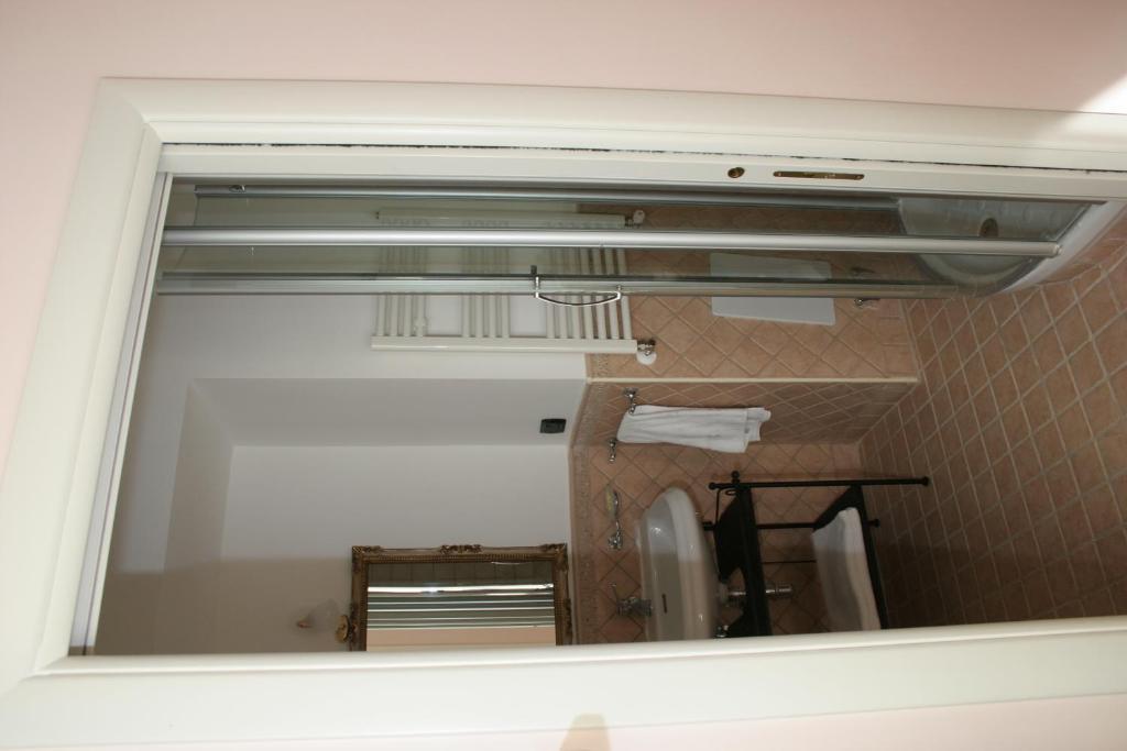 La Dimora Dei Baroni Bed & Breakfast Naples Room photo